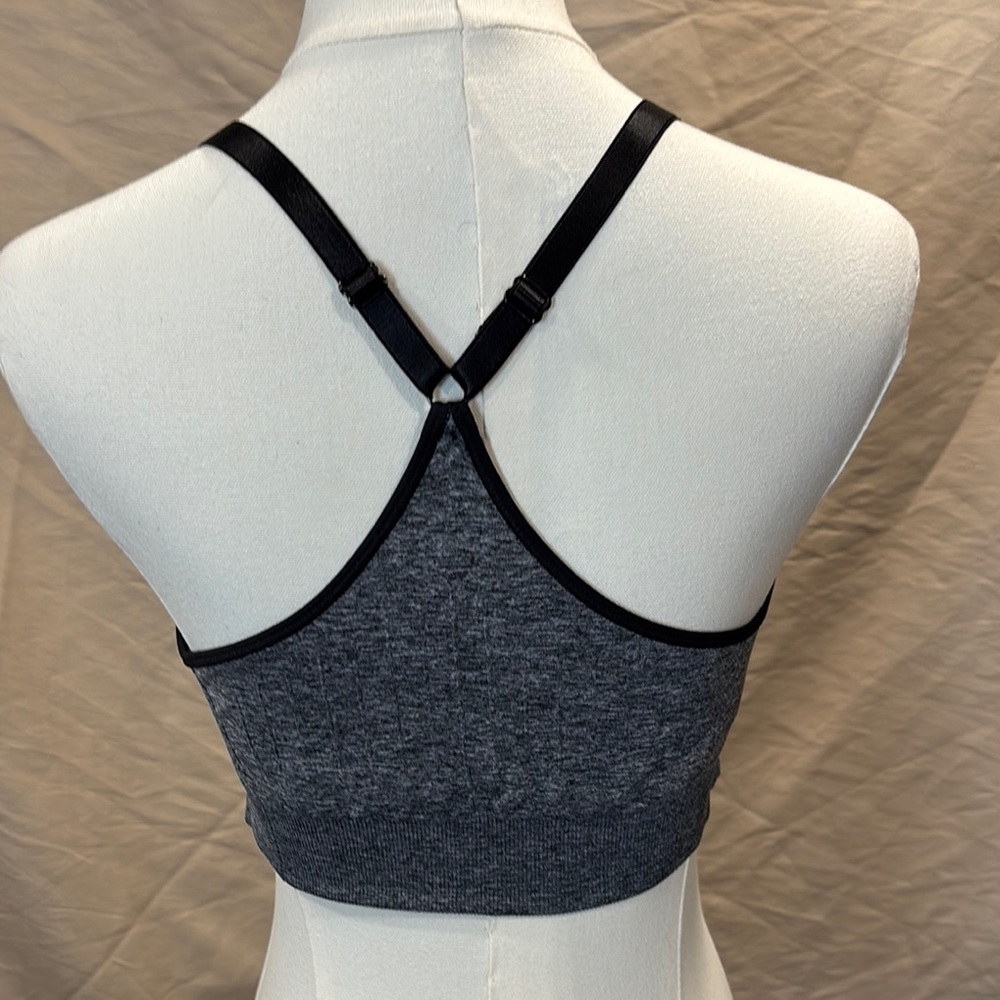 Gray Racerback Sports Bra with Scoop Neckline - Picture 4 of 6